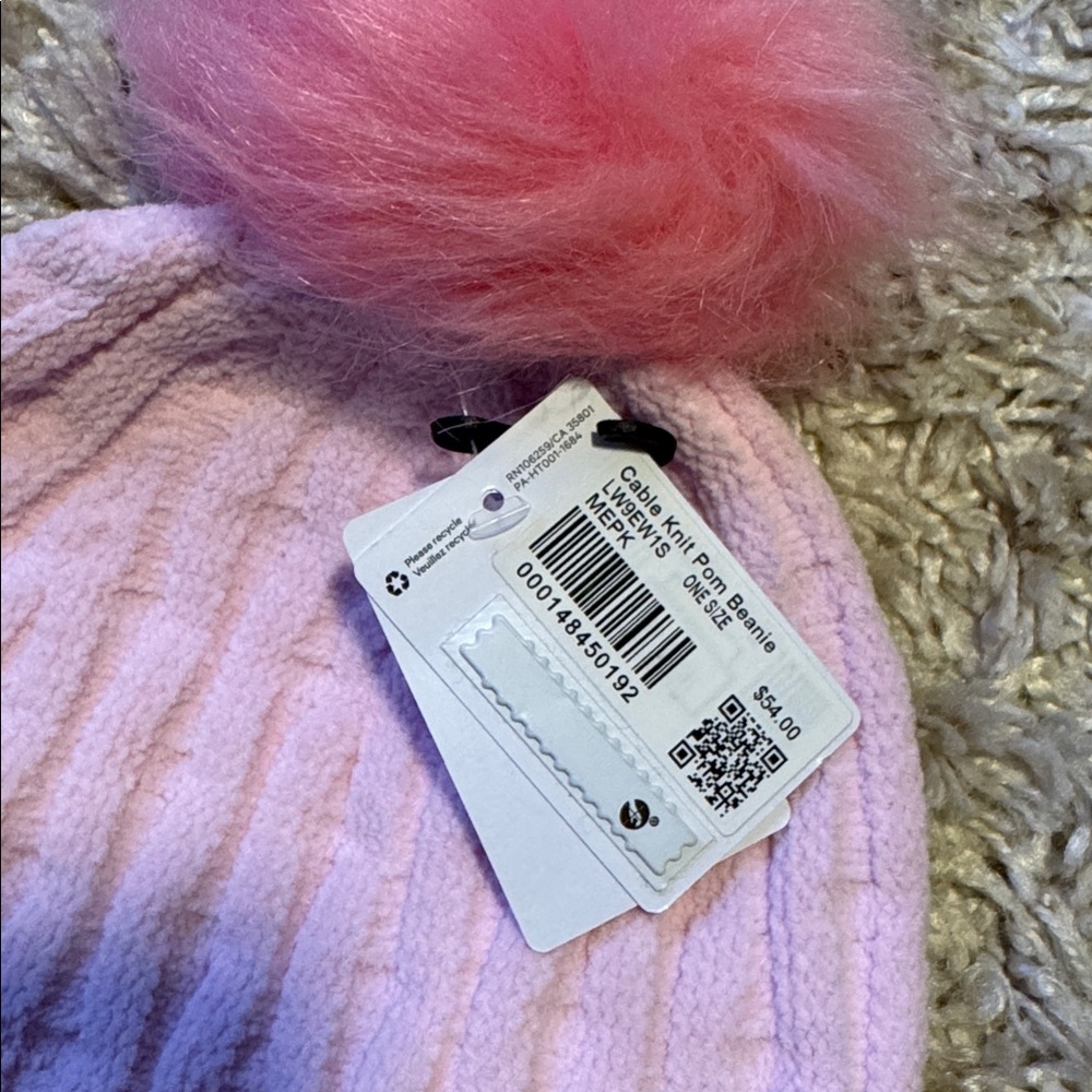 Lululemon Cable Knit Pom Beanie NWT - Picture 5 of 5